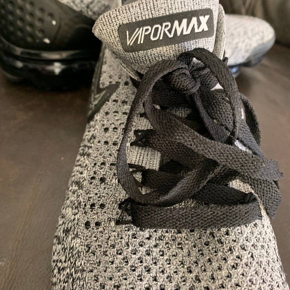 Nike Vapomax - Picture 3 of 9